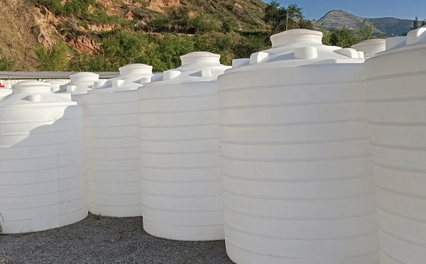 化工液体储存注意事项——选对PE玉门塑料桶避免安全隐患 化工液体储存注意事项——选对PE玉门塑料桶避免安全隐患