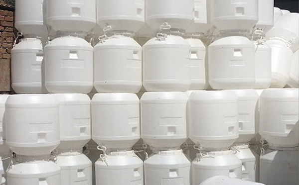 玉门塑料桶耐化学腐蚀性能选择指南